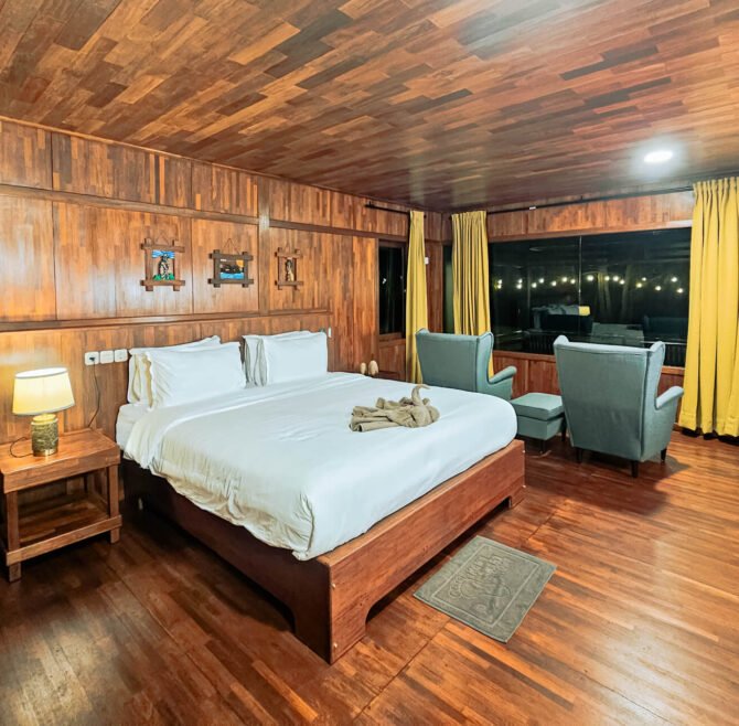 Andau-Deluxe-Double-or-Twin-Room-with-Sea-View-03