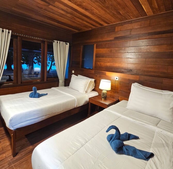 Andau-Standard-Double-or-Twin-Room-with-Sea-View-05