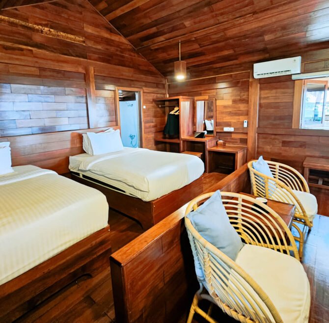 Andau-Superior-Double-or-Twin-Room-with-Sea-View-07
